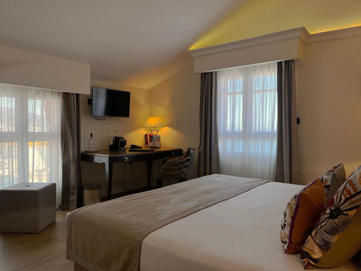 Hotel Des Gouverneurs Бастия Экстерьер фото