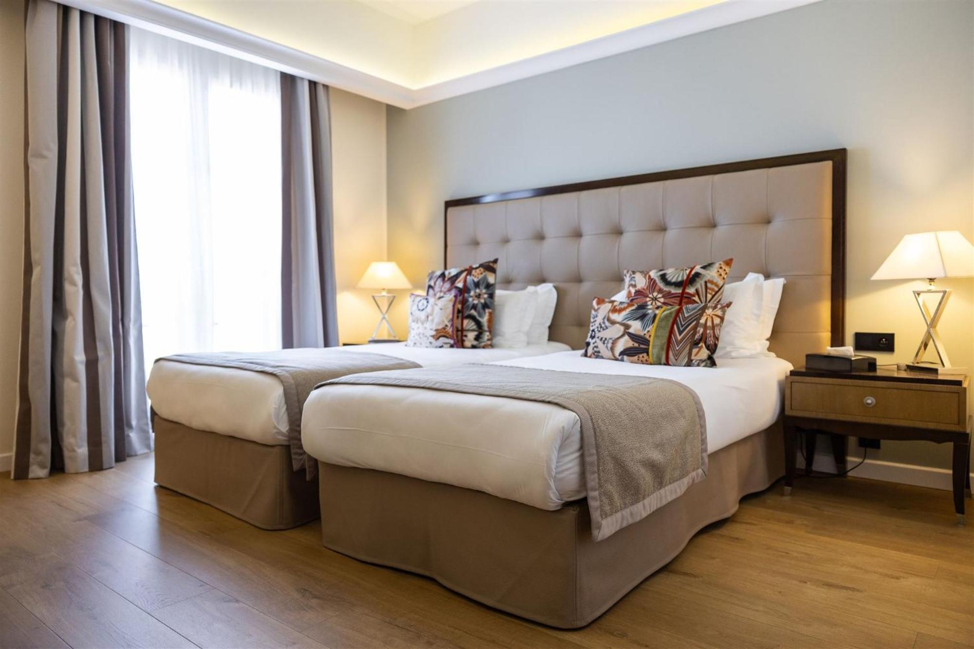 Hotel Des Gouverneurs Бастия Экстерьер фото